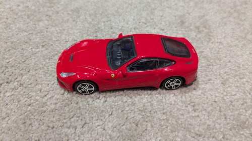Bburago ferrarif12 berlinetta - ferrarif12,