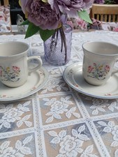 4 Piece Crown Dynasty Cups and