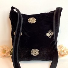 Handbag Ladies Cross Body Embroidered Black Velvet Messenger Bag Women Boho Bags