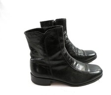 FLORSHEIM BLACK LEATHER ZIP UP