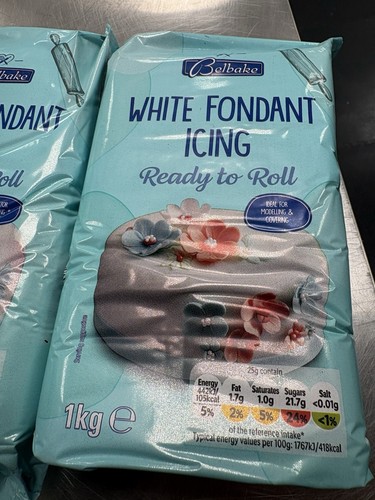 4kg white sugar - white, paste