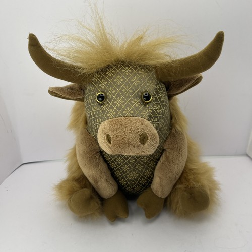 Dora designs angus highland - angus,