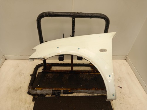 Mitsubishi l200 left front - left,