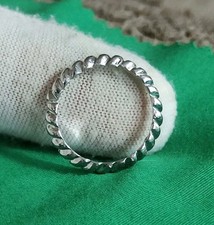 20th Century Ring Beach Metal