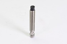 OMRON E2A-S08LN04-M5-B1