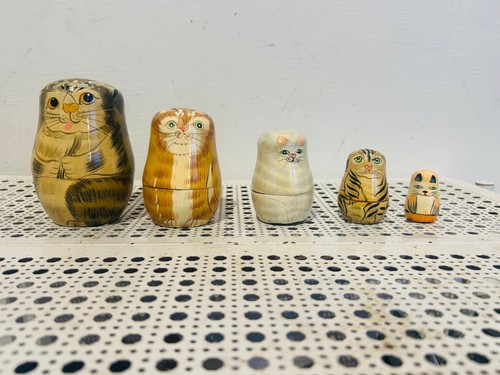 Set matryoshka wood - of,