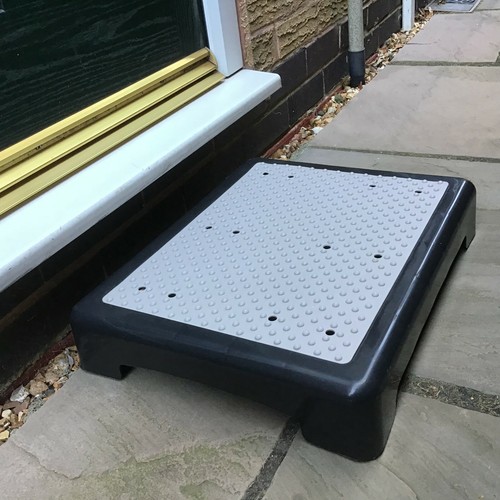 Outdoor half step anti - outdoor,