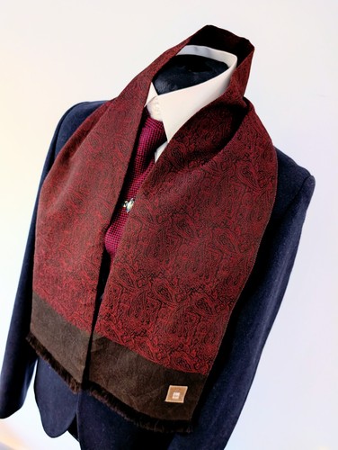 Vintage 60s burgundy paisley - vintage,