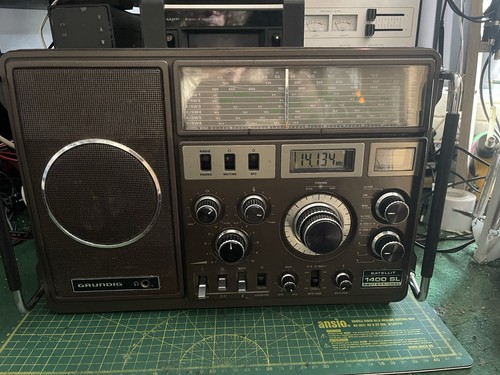 Grundig satellit 1400sl - grundig,