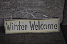 Winter Welcome Wooden Glitter Hanging Plaque