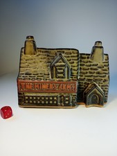 Tremar Pottery The Miners Arms