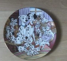 Disney 101 Dalmatians Cartoon Classics Collectible Plate Kenleys LTD