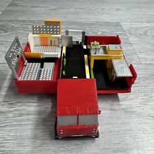 Vintage 2002 Micro Machine Pit Garage Play set With Launch Feature
