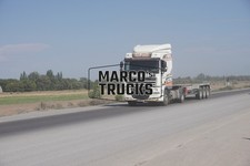 Truck Photo DAF XF 105 SpaceCab Flatbed Truck Kyrgyzstan White Space Cab #w2qj