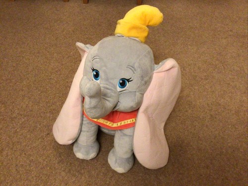 Disney store large dumbo - large,