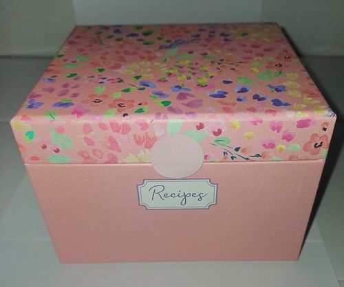 Recipe box with cards - with,
