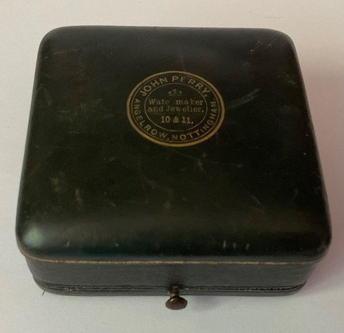 Antique dark green leather - antique,