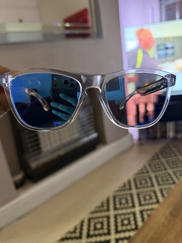 Genuine 100 oakley frogskins - genuine,