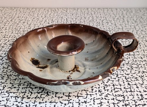 Vintage blue enamel wee willie - blue,