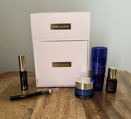 Estee lauder piece - piece, set