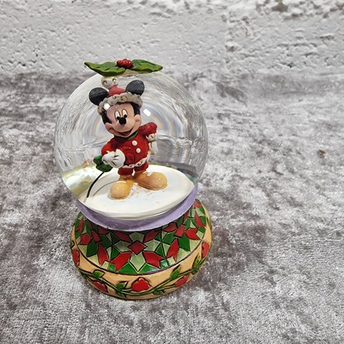 Walt disney showcase - walt,