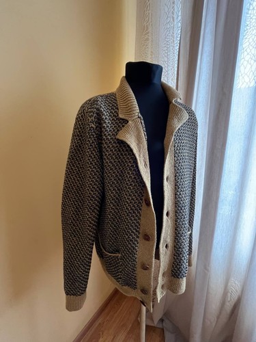 Vintage wool knitted cardigan