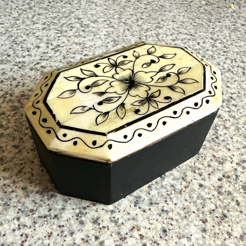 Monsoon home floral octagon - monsoon,