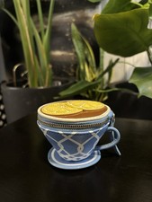 RARE Kate Spade Down The