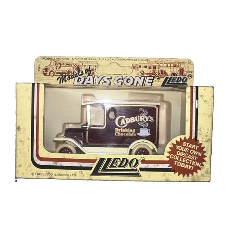 Lledo days gone dennis parcels - gone,