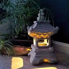 Solar Lights  Stone Pagoda
