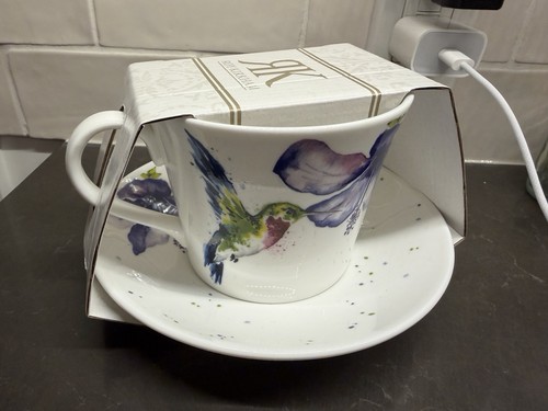 Nwt roy kirkham humming bird - nwt,