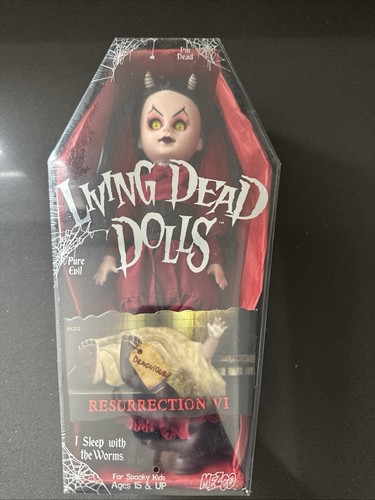 Mezco toyz living - living, dead