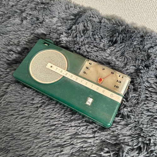 Sony transistor radio - tr-6,