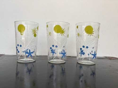 Vintage atomic retro - vintage, drinking