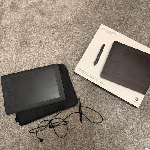 Wacom intuos pro medium - wacom,