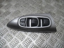 2017 NISSAN JUKE VISIA F15 MK1 5DRS FRONT RIGHT SIDE WINDOW SWITCH REF15167