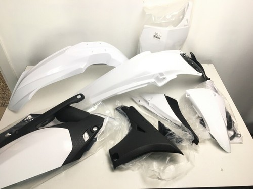 Racing pl90262 plastic kit - plastic,