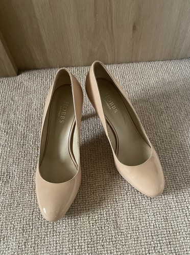 Hobbs juliet court patent - hobbs,