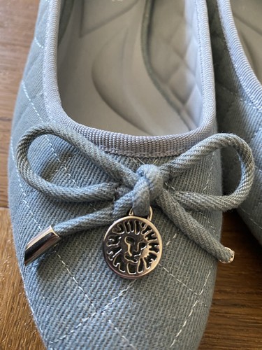 Pretty anne klein - anne, bow