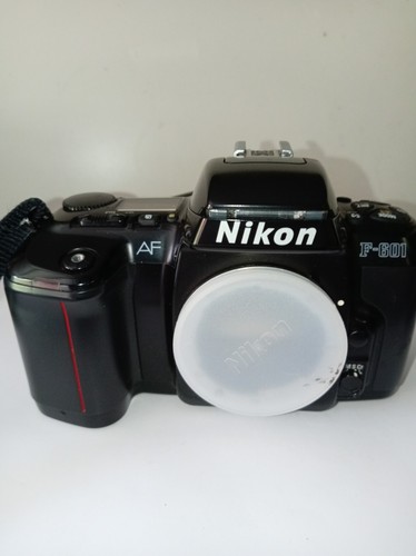 Nikon 601 35mm slr - (n6006),