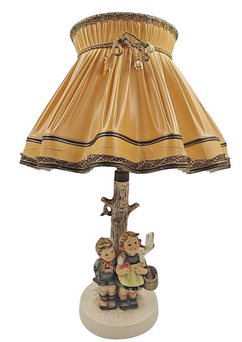 Goebel hummel market table - goebel, to