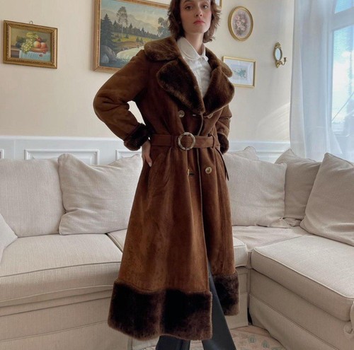 True vintage shearling coat - vintage,