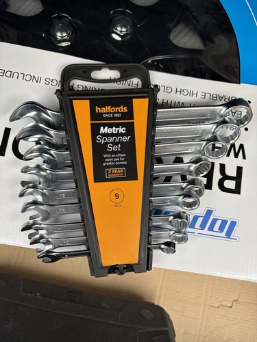Halfords metric spanner set - spanner,