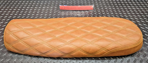 Triumph seat 2002 t100 - seat, 2002-15