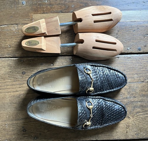 Gucci black woven leather - woven,