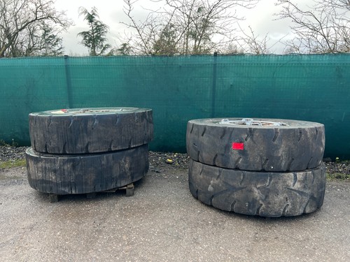 Goodyear 00r33 tyre wheel - goodyear, 18.00r33