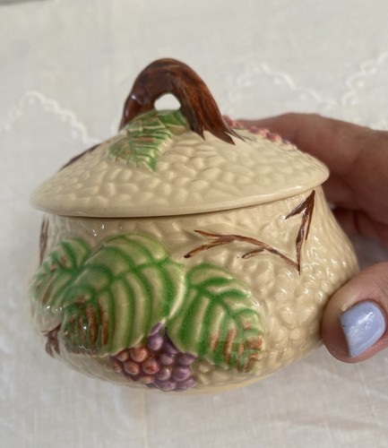 Vintage 1950s wade bramble - vintage,