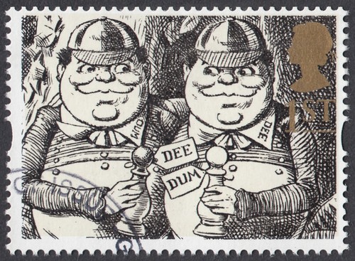 Alice wonderland tweedledum - in,