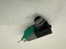 2009-ON TOYOTA AVENSIS D-4D MK3 WINDSCREEN WASHER PUMP. R-4