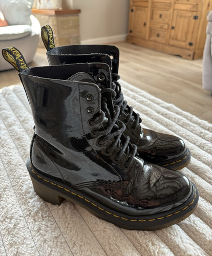 Martens black patent - dr.,